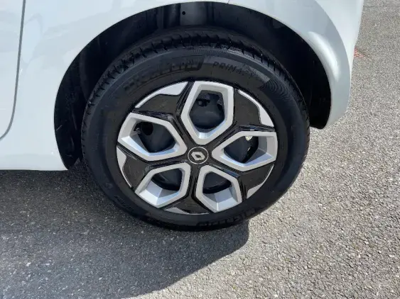 RENAULT TWINGO III - voiture d'occasion - Photo 24