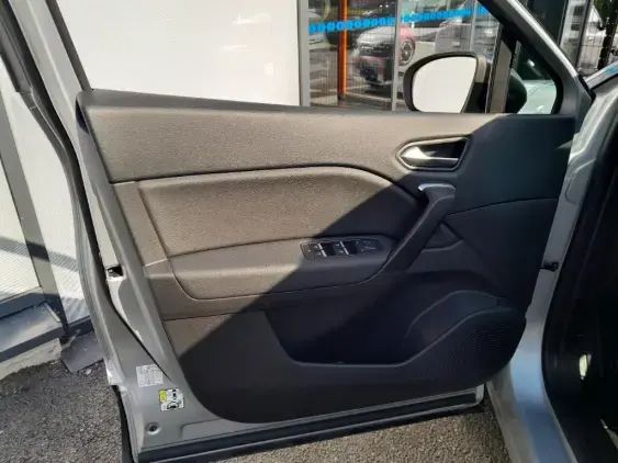 RENAULT CAPTUR II - voiture d'occasion - Photo 17