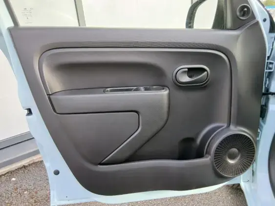 RENAULT TWINGO ELECTRIQUE III - voiture d'occasion - Photo 17