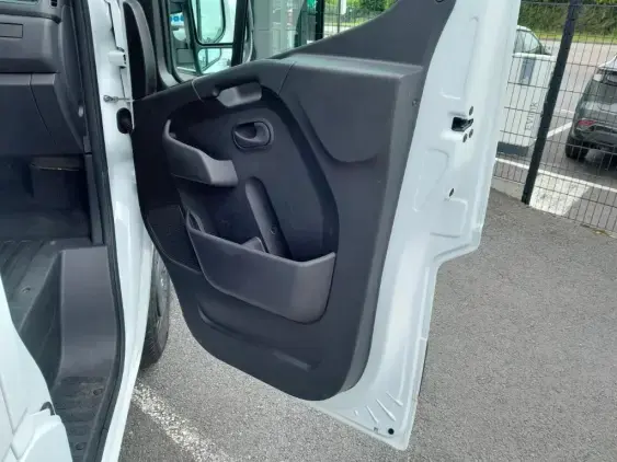 RENAULT MASTER FG III - voiture d'occasion - Photo 18