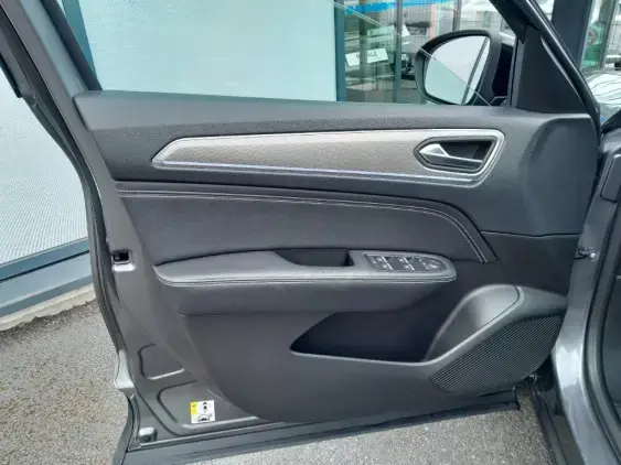 RENAULT ARKANA - voiture d'occasion - Photo 17