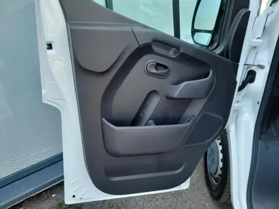 RENAULT MASTER COMBI III - voiture d'occasion - Photo 17