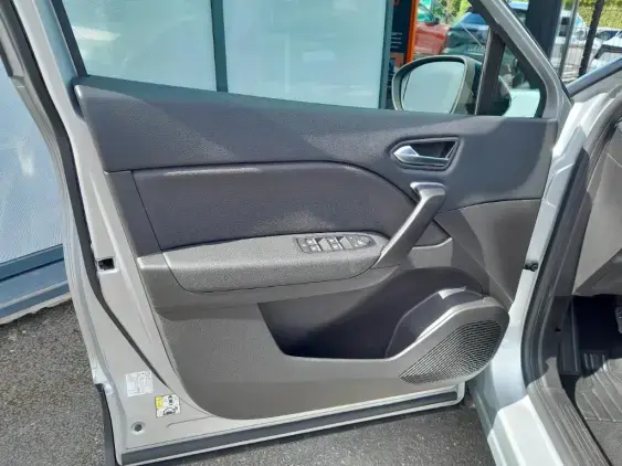 RENAULT CAPTUR II - voiture d'occasion - Photo 17