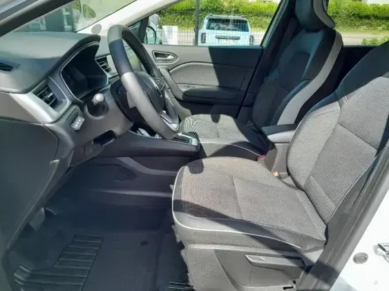 RENAULT CAPTUR II - voiture d'occasion - Photo 16