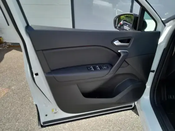 RENAULT CAPTUR II - voiture d'occasion - Photo 17