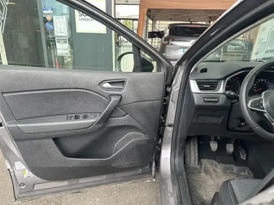 RENAULT CAPTUR II - voiture d'occasion - Photo 19