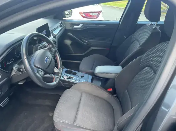 FORD FOCUS IV - voiture d'occasion - Photo 18