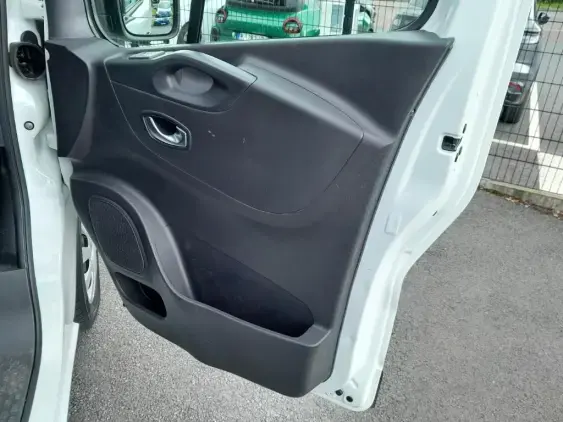 RENAULT TRAFIC FG III - voiture d'occasion - Photo 18