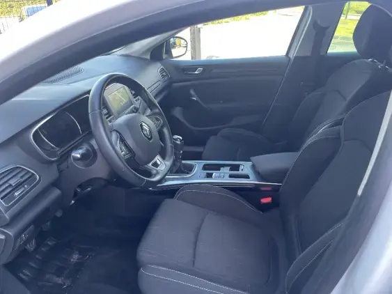 RENAULT MEGANE IV - voiture d'occasion - Photo 18
