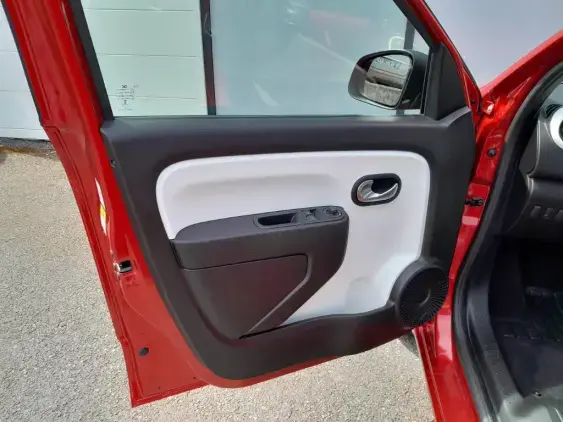 RENAULT TWINGO ELECTRIQUE III - voiture d'occasion - Photo 17