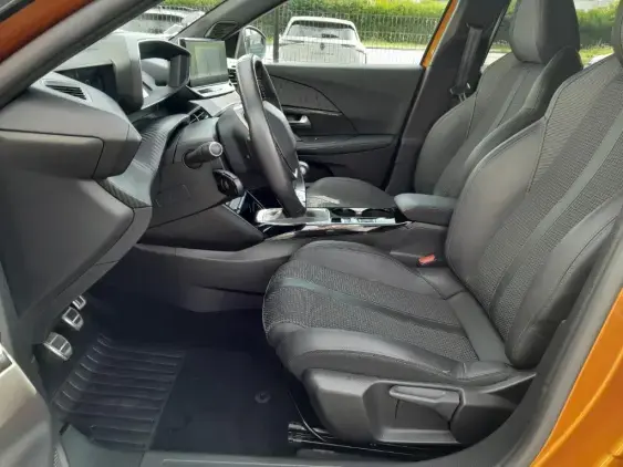 PEUGEOT 2008 II - voiture d'occasion - Photo 16