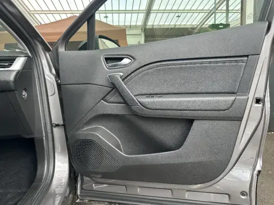RENAULT CAPTUR II - voiture d'occasion - Photo 17