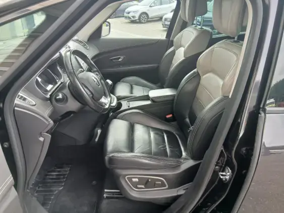 RENAULT SCENIC IV - voiture d'occasion - Photo 16
