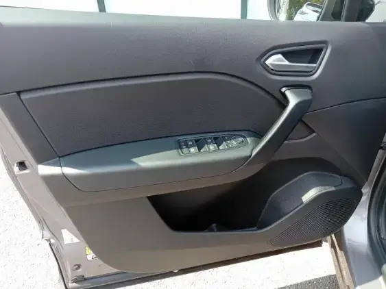 RENAULT CAPTUR II - voiture d'occasion - Photo 18