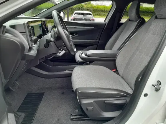 RENAULT MEGANE V - voiture d'occasion - Photo 16