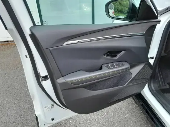 RENAULT MEGANE V - voiture d'occasion - Photo 17