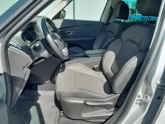 RENAULT GRAND SCENIC IV - voiture d'occasion - Photo 16