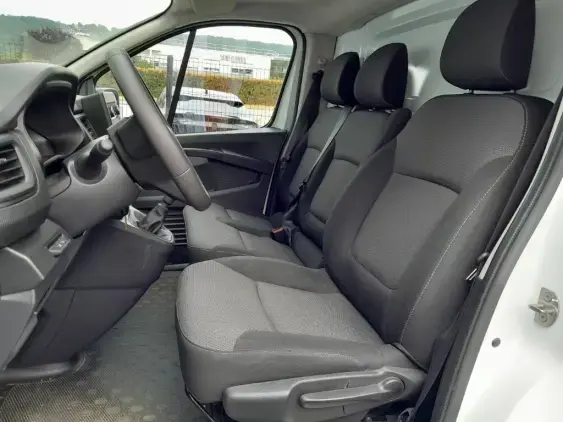 RENAULT TRAFIC FG III - voiture d'occasion - Photo 16