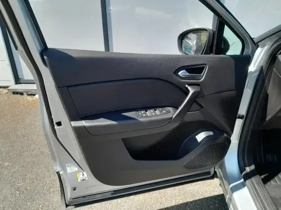 RENAULT CAPTUR II - voiture d'occasion - Photo 17
