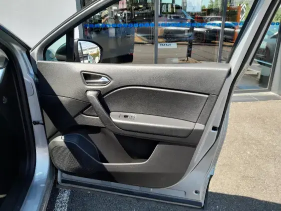 RENAULT CAPTUR II - voiture d'occasion - Photo 18