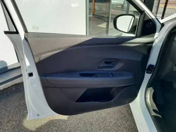 DACIA SANDERO III - voiture d'occasion - Photo 17