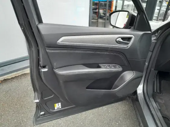 RENAULT ARKANA - voiture d'occasion - Photo 17