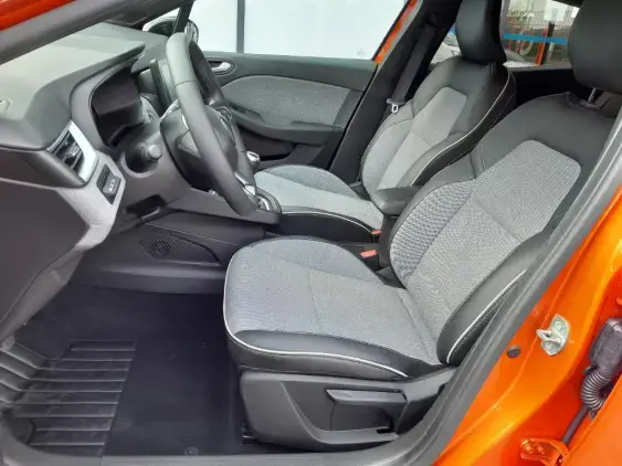 RENAULT CLIO V - voiture d'occasion - Photo 16