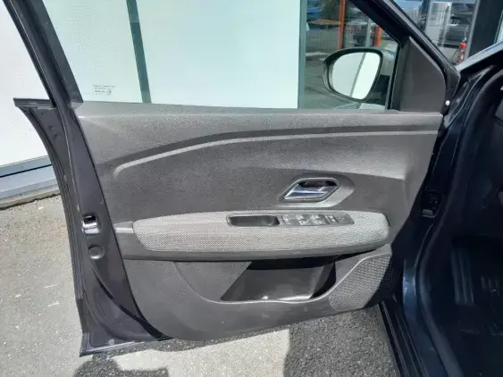 DACIA SANDERO III - voiture d'occasion - Photo 17