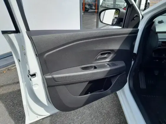 DACIA SANDERO III - voiture d'occasion - Photo 17