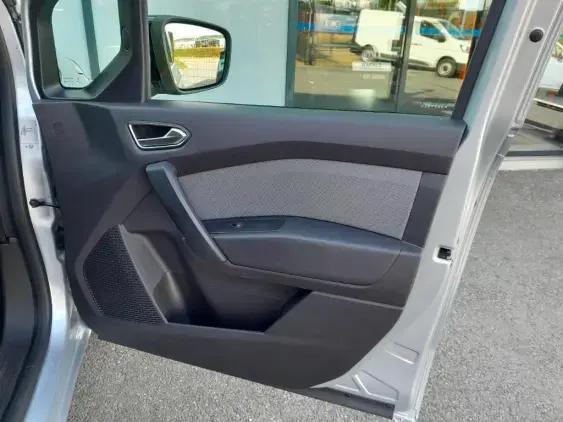 RENAULT KANGOO III - voiture d'occasion - Photo 18