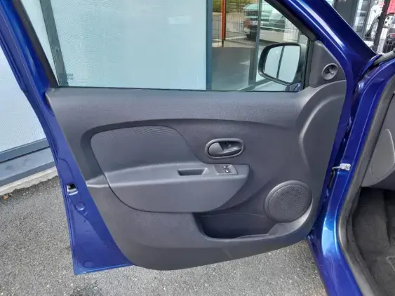 DACIA SANDERO II - voiture d'occasion - Photo 17