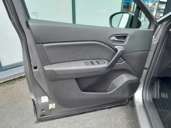 RENAULT CAPTUR II - voiture d'occasion - Photo 17