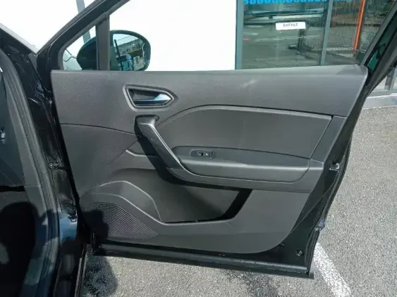 RENAULT CAPTUR II - voiture d'occasion - Photo 19