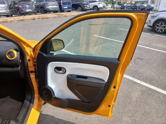 RENAULT TWINGO III - voiture d'occasion - Photo 16