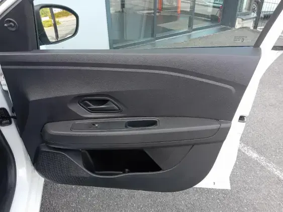 DACIA SANDERO III - voiture d'occasion - Photo 19