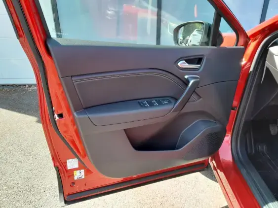 RENAULT CAPTUR II - voiture d'occasion - Photo 17