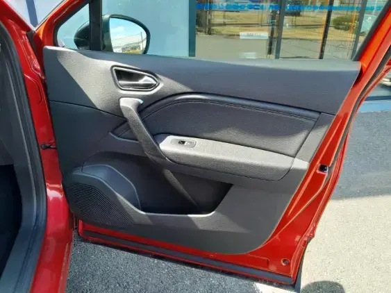 RENAULT CAPTUR II - voiture d'occasion - Photo 18