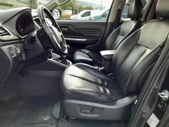 MITSUBISHI PICK UP L200 CLUB CAB V - voiture d'occasion - Photo 17