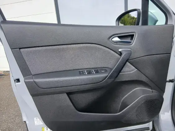 RENAULT CAPTUR II - voiture d'occasion - Photo 18