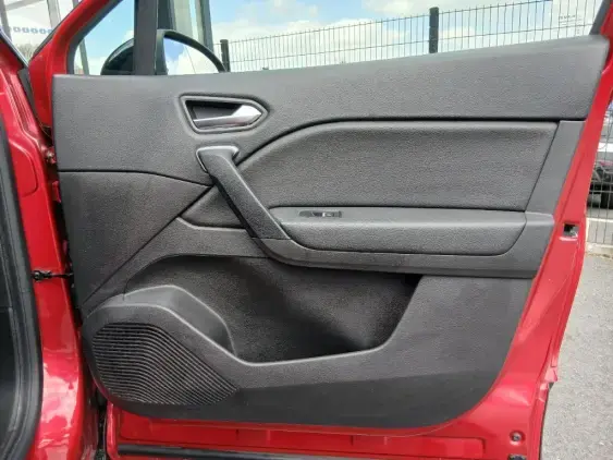 RENAULT CAPTUR II - voiture d'occasion - Photo 19
