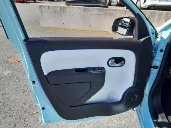 RENAULT TWINGO III - voiture d'occasion - Photo 17