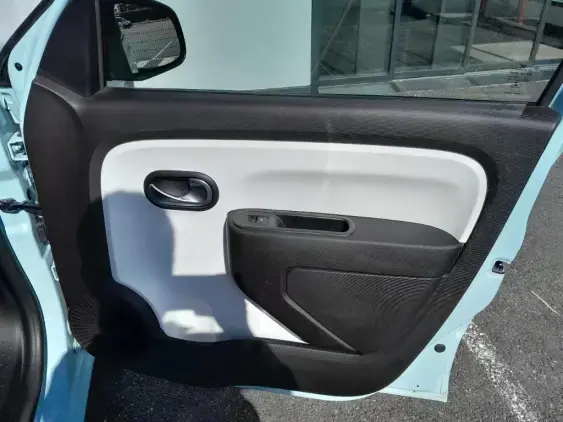 RENAULT TWINGO III - voiture d'occasion - Photo 18