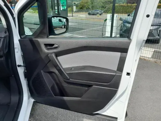 RENAULT KANGOO III - voiture d'occasion - Photo 18