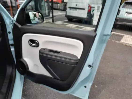 RENAULT TWINGO ELECTRIQUE III - voiture d'occasion - Photo 18