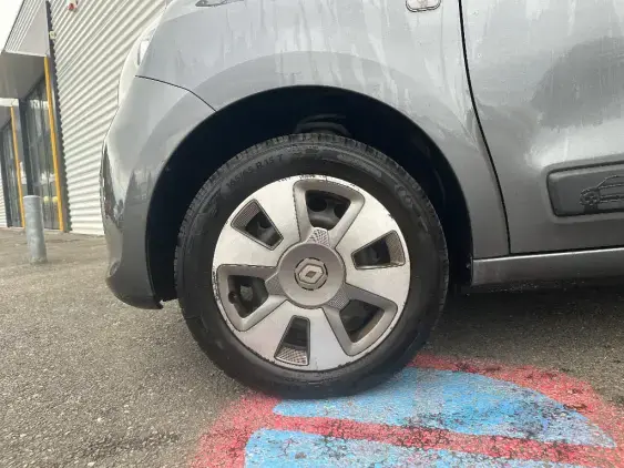 RENAULT TWINGO III - voiture d'occasion - Photo 18