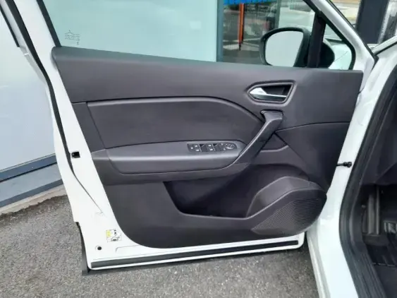 RENAULT CAPTUR II - voiture d'occasion - Photo 17