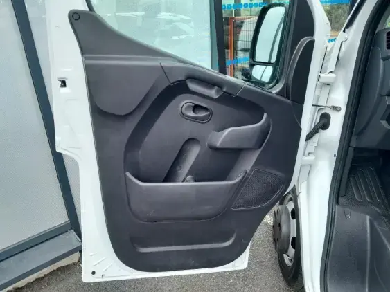 RENAULT MASTER III - voiture d'occasion - Photo 17
