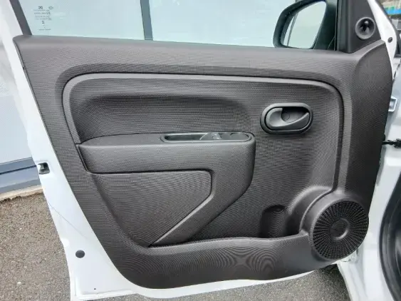 RENAULT TWINGO ELECTRIQUE III - voiture d'occasion - Photo 16