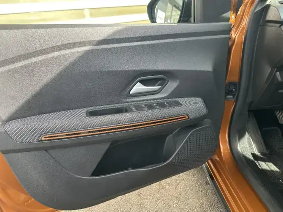 DACIA SANDERO III - voiture d'occasion - Photo 17