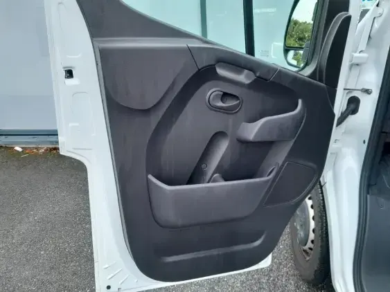 RENAULT MASTER III - voiture d'occasion - Photo 17